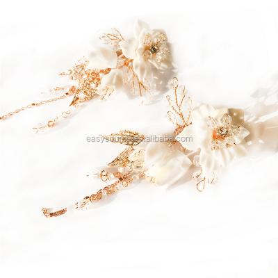 China RE3689 Porcelain Eco-Friendly Flower Bridal Earrings Long Beaded Tassel Earrings For Women Wedding Crystal Earrings for sale