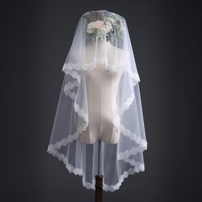 China Cheap Flower 1.5M Lace Applique Wedding Veils 1 Row Sequined Short Bridal Veils for sale