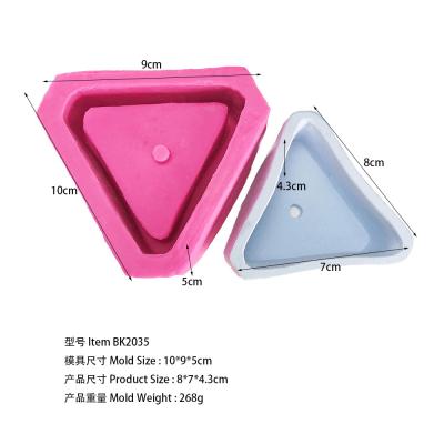 China Viable Triangular Silicone Mold Cement Flowerpot Concrete Mold For Plants Clay Craft Cement Silicone Concrete Succulent Bottle Mold for sale