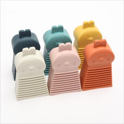 China Household Creative Washboard PVC Lazy Rabbit Clothes Cleaning Plastic Brush Mini Laundry Board for sale