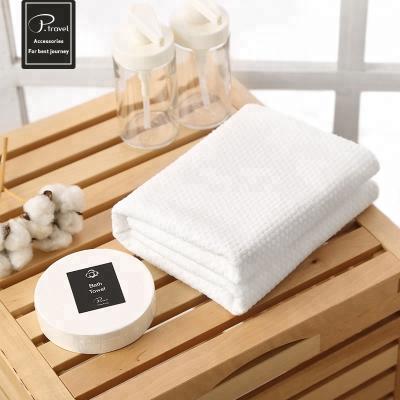 China Compressed Professionally Customized 100% Soft Compressed Cotton Bath Towels for sale