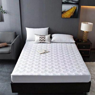 China Hot Selling Waterproof New Design Ultrasonic Embossing Mattress Protector Polyester Mattress Pad Waterproof Mattress Cover for sale