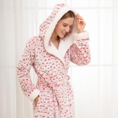 China Wholesale Custom Made Fleece QUICK DRY Pajamas Wholesale Custom Sherpa Hooded Bathrobes Bathrobe Long Sleeve Flannel Pajamas For Women for sale