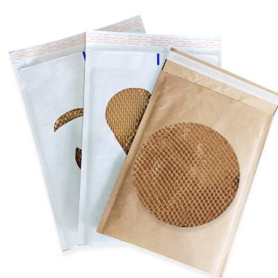 China Gift & Environmentally Friendly Degradable Craft Paper Honeycomb Envelope Shipping Packing Envelope Bag Messenger Mailer Bags for sale