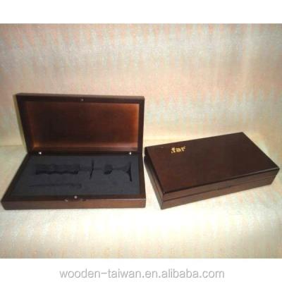 China Handmade Customized Wooden Pen Display Box for sale