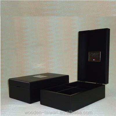 China Handmade High Quality Black Color Gift Wooden Storage Box for sale