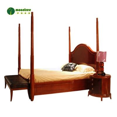 China Modern Antique Design Bedroom Furniture King Size Hand Carved Solid Mahogany Wood Bed for sale