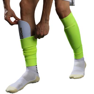 China Skin-friendly And Breathable OEM Customize Soccer Football Training Plastic Shin Guard for sale