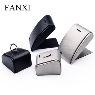 China Custom Luxury Shiny Black Leather Jewelry Display Ring Pendant Holder Stand Tilt Stand FANXI Shop Counter Organizer PU Leather Necklace Holder for sale