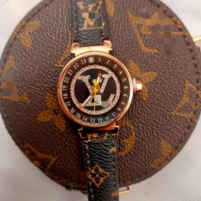 China Factory direct sales of European and American business new UNIQUE 2021 style ladies high quality brand watches fast quartz watch for sale