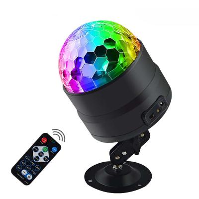 China Portable Studio Studio RGB LED Flash Lighting Fixtures Birthday Parties for Bar Moving Laser Stage Disco Ball Lights Party Suppliers for sale