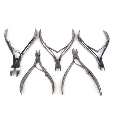 China Durable Stainless Steel Silver Professional OEM Customized Reusable Washable Pedicure Nail Cuticle Pliers for sale