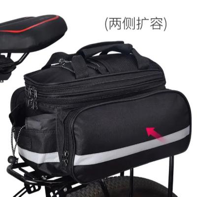 China Waterproof 420D Polyester Bicycle Saddle Bags With Side Reflectors - Convertible Bike Bag With Shoulder Strap, Zipper Pockets for sale