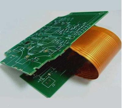 中国 6 Layer Rigid Flex PCB FR4 And PI Materail 4mil Line Width Black And Yellow Coverlay ENIG 販売のため