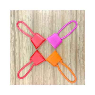 China PP new materials Best Seller High Quality U Plastic Net U Shape Type Clip For Vegetable And Fruit for sale