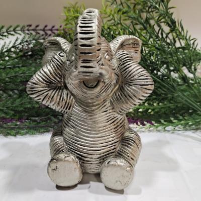 China Handmade Crafted Fgurines Animal Statue Decoration Elephant Home Craft for sale