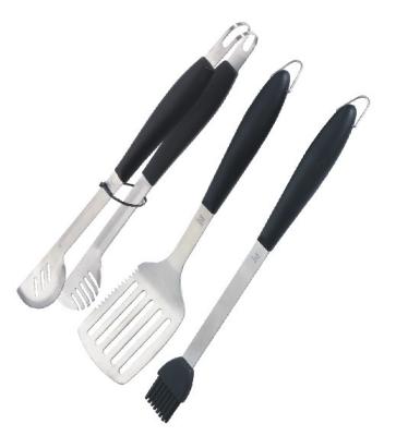 China Top Selling Easily Cleaned 3pcs TPR Handle BBQ Tool Kit For BBQ Gas Grill for sale