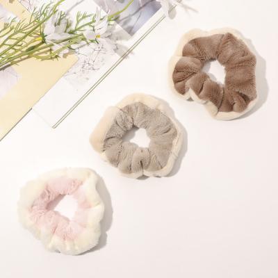 China Cute Ins Style Fluffy Ring Fashion Autumn And Winter Plush Hair Ties Large Intestine Rope Hair Accessories for sale