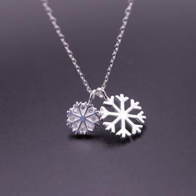 China CLASSIC SayYes 925 sterling silver jewelry Cubic Zirconia Snowflake Charms Pendant Silver Plated For Men and Women for sale