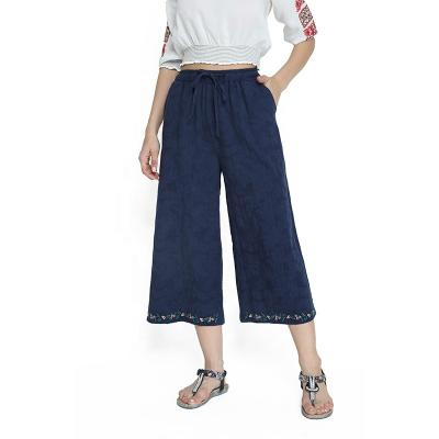 China Fashion Ladies Breathable Comfortable Loose Casual Knickers Wide Leg Pants Women Gaiters for sale