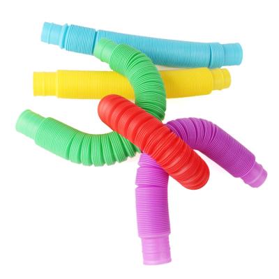 China 8 Pack Durable Flexible High Quality Plastic Tubing Tubes Toy Sensory Sets Stir Toy Set Flexible Stretch Bend Noise Tube for sale