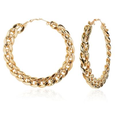 China Vintage Overdone Abstract Twist Gold Plated Brass Nickel Free Post Earring Twisted Circle Earrings for sale