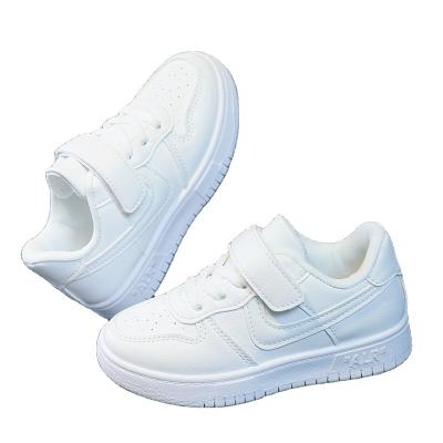 China Girls' White Shoes Children's Sports Shoes Anti-slippery Little Springs And Boys Shoes Low Top Fall Sports Waterproof All-match White Sneaker for sale