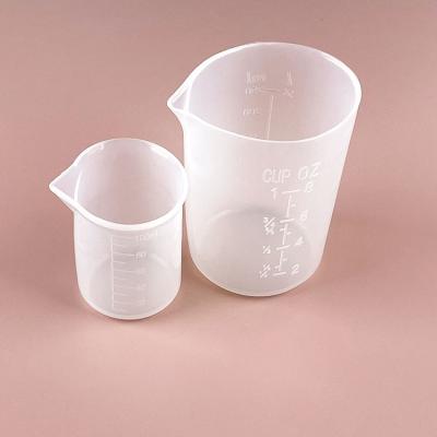 China Factory Silicone Resin Measuring Cups Tool Kitchen Viable Liquid Measuring Baking Tool Easy To Clean for sale