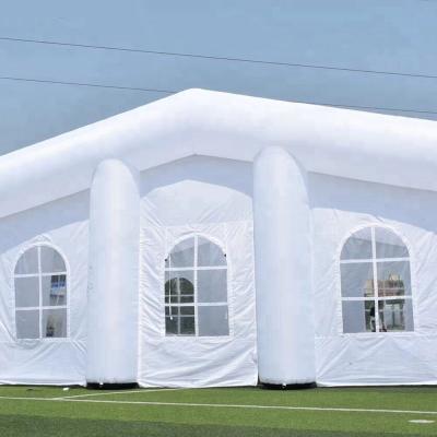 China Guangzhou Wedding Inflatable Tent House For Party Events PVC coated oxford à venda