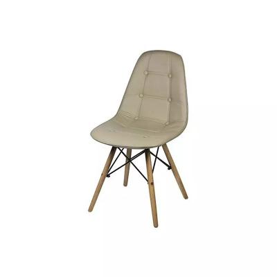 China Silla de comedor con patas de madera de haya resistente a los rayos UV Silla de comedor estilo Eiffel 4,8 kg en venta