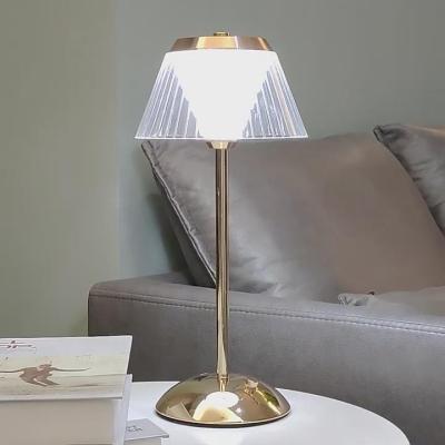 China Modern Rechargeable Modern Style Touch Crystal Table Lamp For Bedroom Luxury Led Restaurant Bar for sale