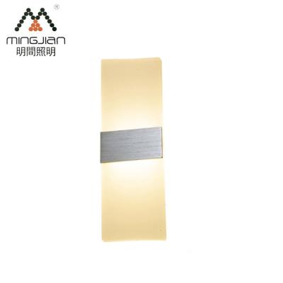 China Modern Indoor LED Lighting Design 8W Aluminum Rectangle Decorative Wall Lamp For Bedroom for sale