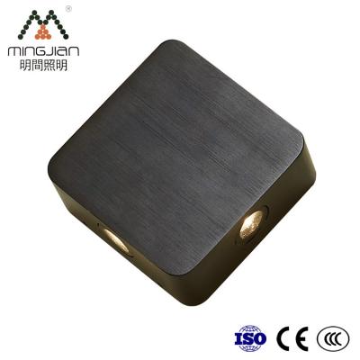 China Terrance New High Quality Square Outside Wall Light Outdoor Wall Lights for sale