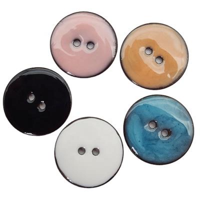 China BYY Sustainable Custom Fancy Buttons Two Holes Coconut Shell Buttons For Clothes for sale