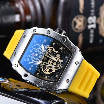 China CJNEW non-specific observe men's wristwatches classify luxury wristwatch Diamond Date Quartz WatchSquare for sale