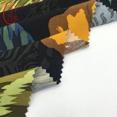 China Small MOQ viable printing rayon woven fabric for women's dress in summer fabric for sale