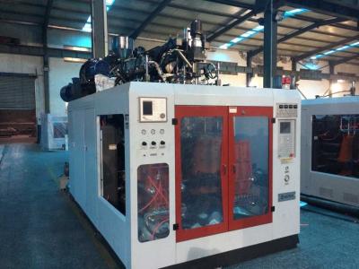 China 4 Layer Twin Station extrusion blow molding machine for chemical bottle pesticide bottle for sale