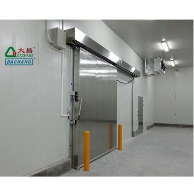 China Large Size Hotels Walk In Freezer Cold Storage With Sliding Door for sale