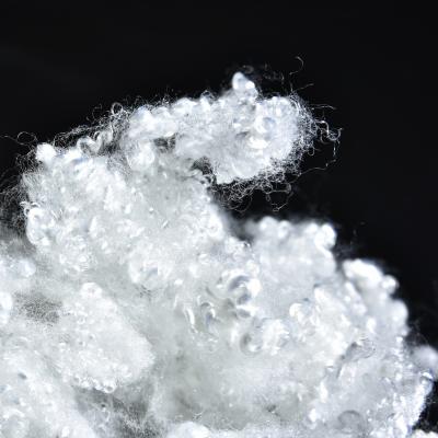 Chine Fibre discontinue de polyesters conjuguée par cavité de Siliconized 3D×64mm pour le capitonnage à vendre