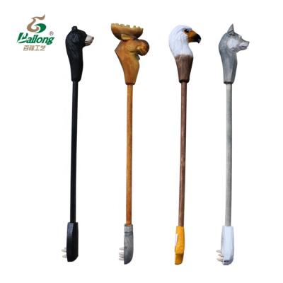 China All the world factory direct carving handcraft wooden animal head scratcher souvenir tourist gift head scratcher for sale