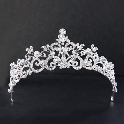 China Popular Genya Crystal Crown For Bridal Silver Jewelry To Wedding Tiaras Princess Bridal Crystal Tiaras Headband for sale