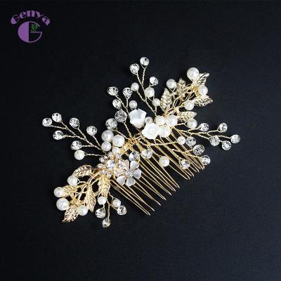 China Wedding Accessorize GENYA White Flower Hair Comb Crystal Hair Combs Wedding Bridal Hair Accessories for sale