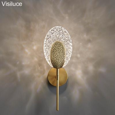 China 2021 New Contemporary Design LED Indoor Modern Brass Acrylic Wall Lamp for Bedside Living Room Down Wall Light for sale