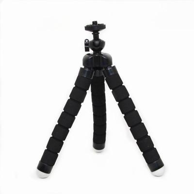 China New Design Portable Flexible Octopus Mini Tripod Mount For Flexible Cellphone and Digital Cameras for sale