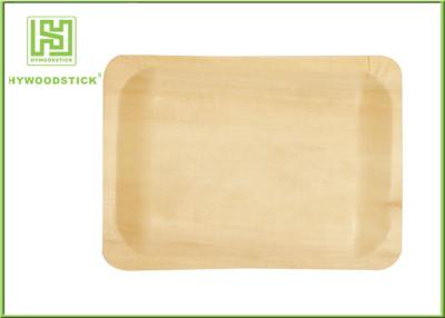 China Different Shape Wooden Pizza Plate Fast Food Trays With FSC FDA Certificated for sale