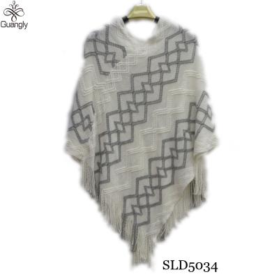 China New Fashionable Design Knitted Mexican Poncho Shawl for sale