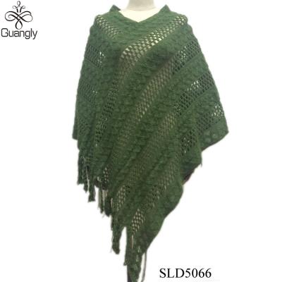 China Fashionable Style Popular Green Winter Crochet Acrylic Poncho for sale