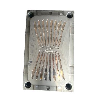 China Best Price Injection Molding Machine Steel Plastic Mold Disposable Knife Mold for sale