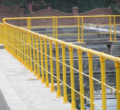 China Industriële vloerconstructie gemonteerd 50 mm rond FRP handrail voor afvalwaterzuiveringsinstallatie Te koop