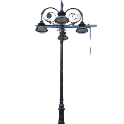 China Garden Cast Aluminum / Decorative Iron 5-8M Street Light Post With LED For Street, Country Yard, Square for sale